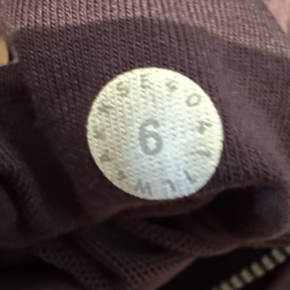 Lululemon Scuba Hoodie *Glyde - Boysenberry - Picture 15 of 16